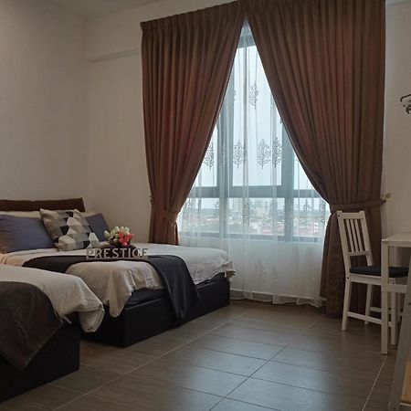 Prestige Troika Luxury Stay Kota Bharu Rom bilde